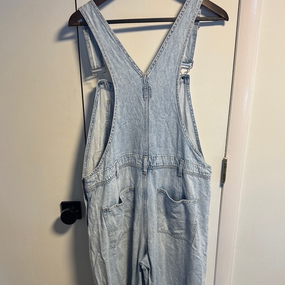 GAP Women's Light Blue Denim Overalls - Picture 5 of 5